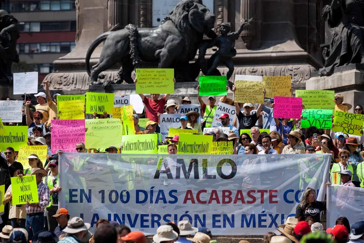 LOS RIESGOS DE UN GOBIERNO CERRADO